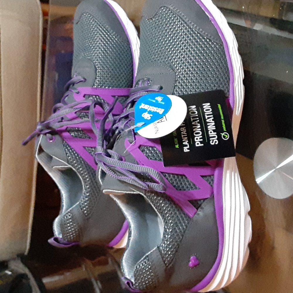 Nurse Mates Align Shoes